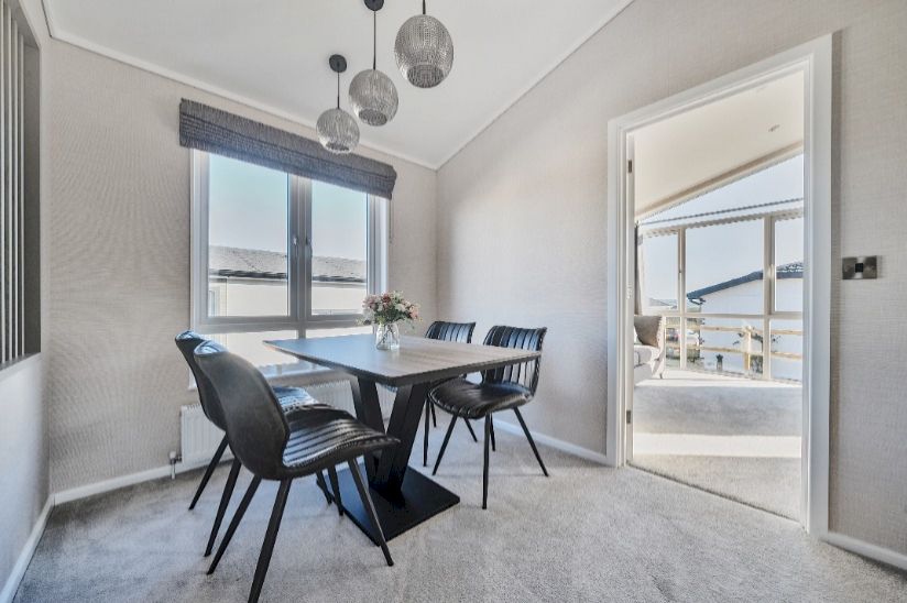 NEW Two Bed Prestige Residence (45x20) NEW Two Bed Prestige Residence (45x20)