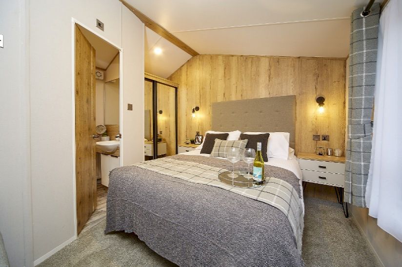 Two Bed Atlas Ovation (43x13) 2023 Two Bed Atlas Ovation (43x13) 2023