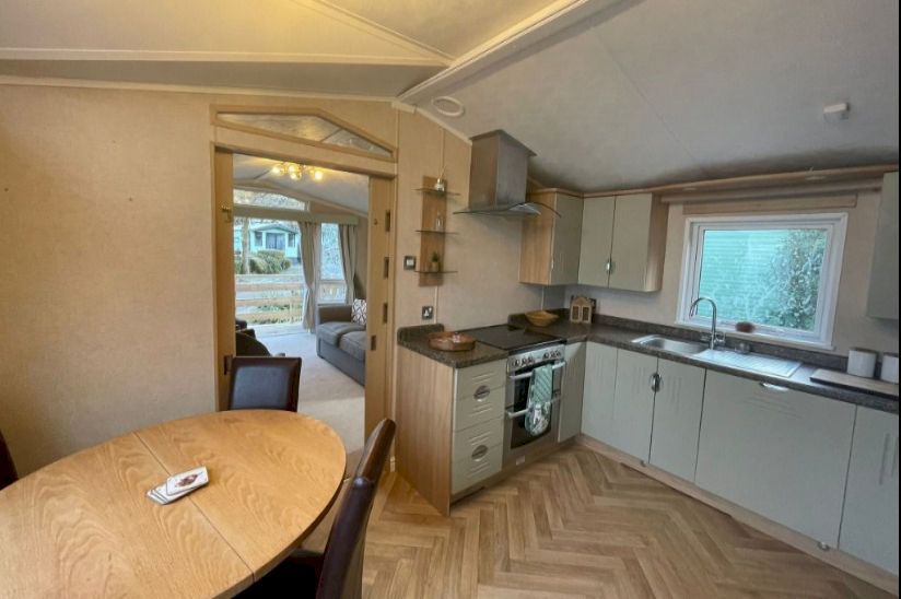 Two Bed WIllerby Woodland Vogue Lodge (42x13) 2008 Two Bed WIllerby Woodland Vogue Lodge (42x13) 2008