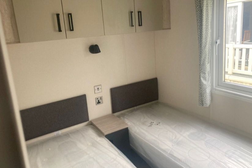 Brand New Two Bed Delta Superior Lodge Brand New Two Bed Delta Superior Lodge