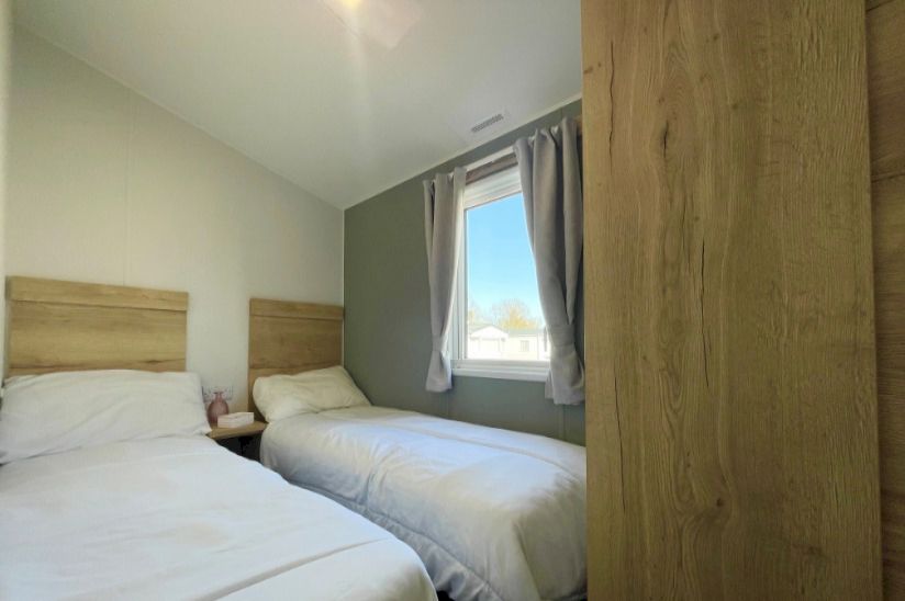 Three Bed Willerby Midhurst (35x12) 2024 Three Bed Willerby Midhurst (35x12) 2024
