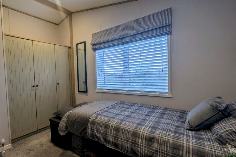 Two Bed Atlas Debonair (40x20) Two Bed Atlas Debonair (40x20)
