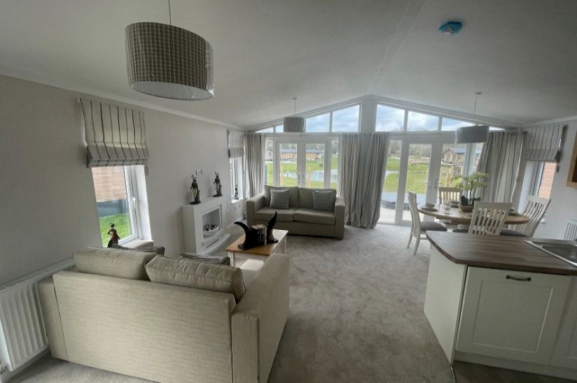 Two Bed Omar Westfield (40x20) Two Bed Omar Westfield (40x20)