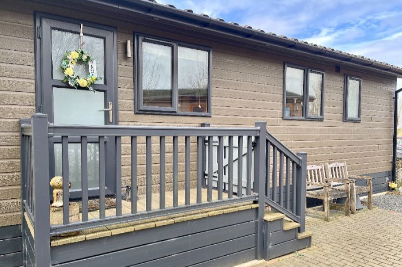 Three Bed Mallards Lodge Three Bed Mallards Lodge