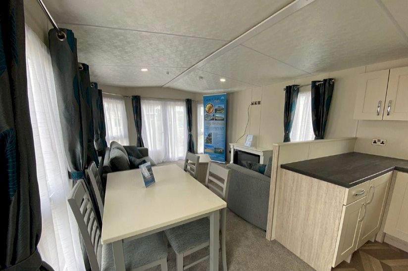 NEW Two Bed Delta Lodge NEW Two Bed Delta Lodge