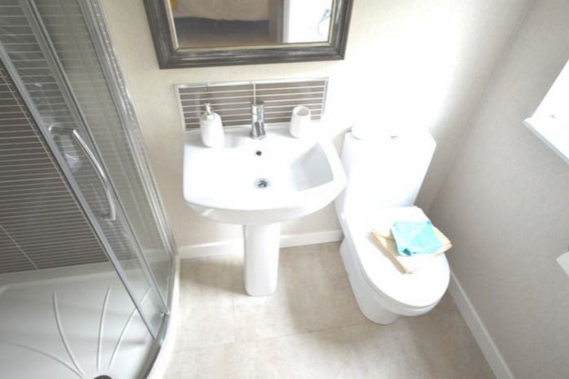 Two Bed Omar Westfield (34x16) 2014 Two Bed Omar Westfield (34x16) 2014