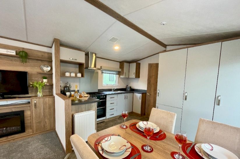 Two Bed Carnaby Oakdale Caravan 2023 NEW Two Bed Carnaby Oakdale Caravan 2023 NEW