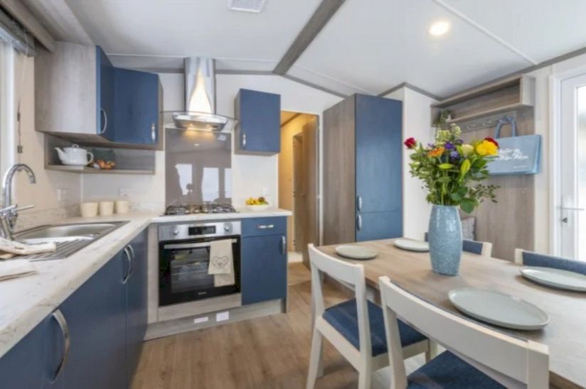 Two Bed Regal Retreat Two Bed Regal Retreat