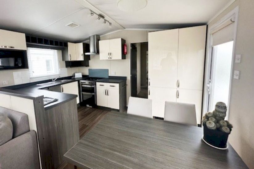 Three Bed Regal Kensington Three Bed Regal Kensington