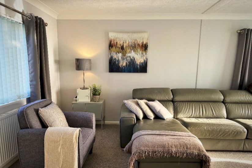 Three Bed Pathfinder Forest Lodge (45x20) Three Bed Pathfinder Forest Lodge (45x20)