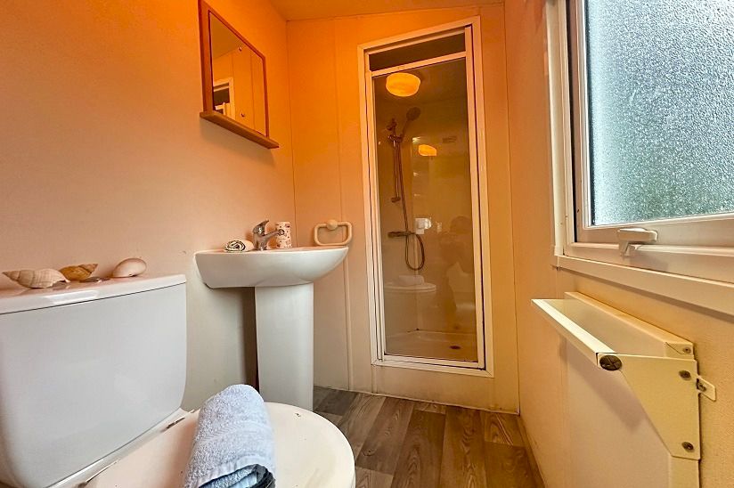 Two Bed Delta Resort (28x12) 2014 Two Bed Delta Resort (28x12) 2014