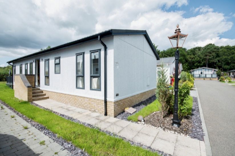 Two Bed Preowned Omar Newmarket (45x20) Two Bed Preowned Omar Newmarket (45x20)