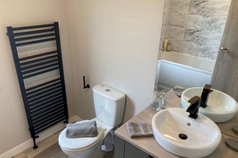 Two Bed Victory Faraday (40x20) 2023 Two Bed Victory Faraday (40x20) 2023
