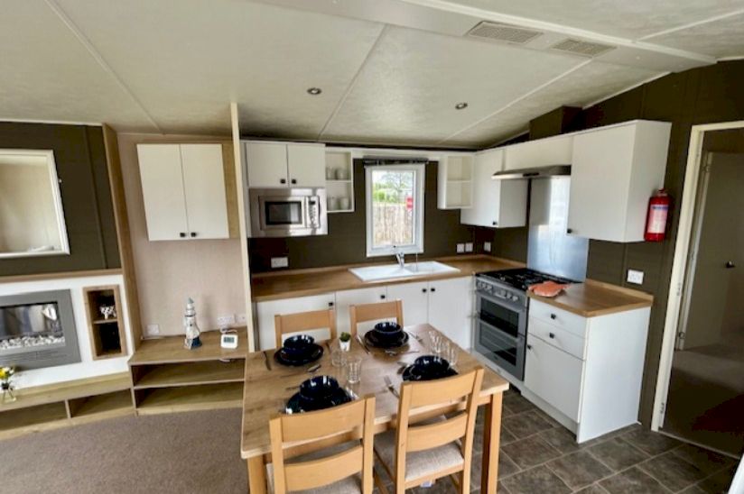 Two Bed Victory Sandhurst (38x12) 2017 Two Bed Victory Sandhurst (38x12) 2017