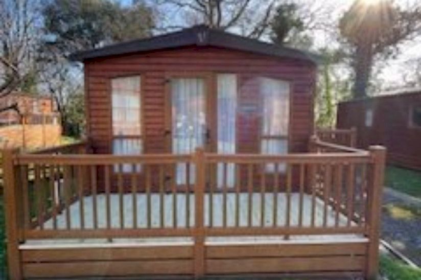 Two Bed Victory Grovewood (38x12) 2017 Two Bed Victory Grovewood (38x12) 2017