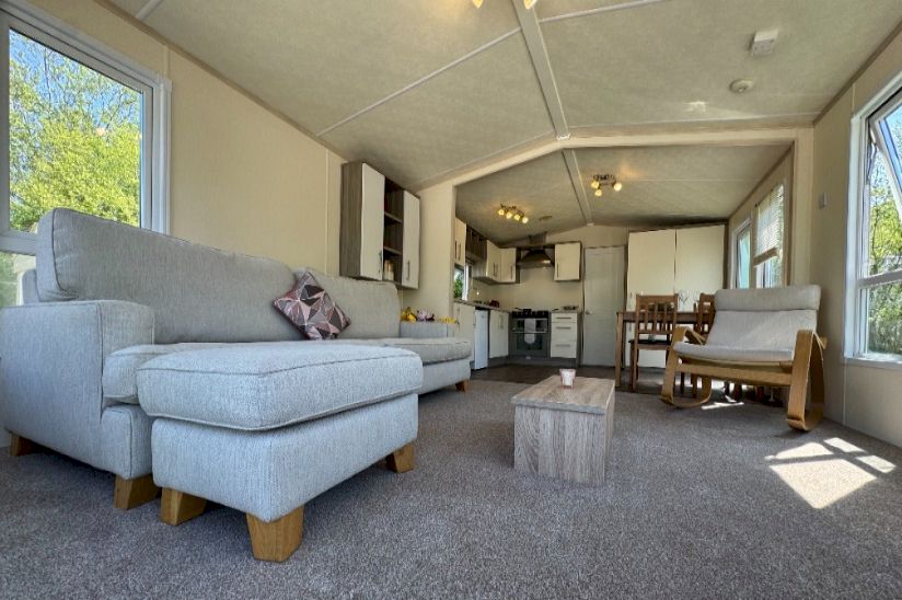 Two Bed Pemberton Marlow (37x12) 2013 Two Bed Pemberton Marlow (37x12) 2013