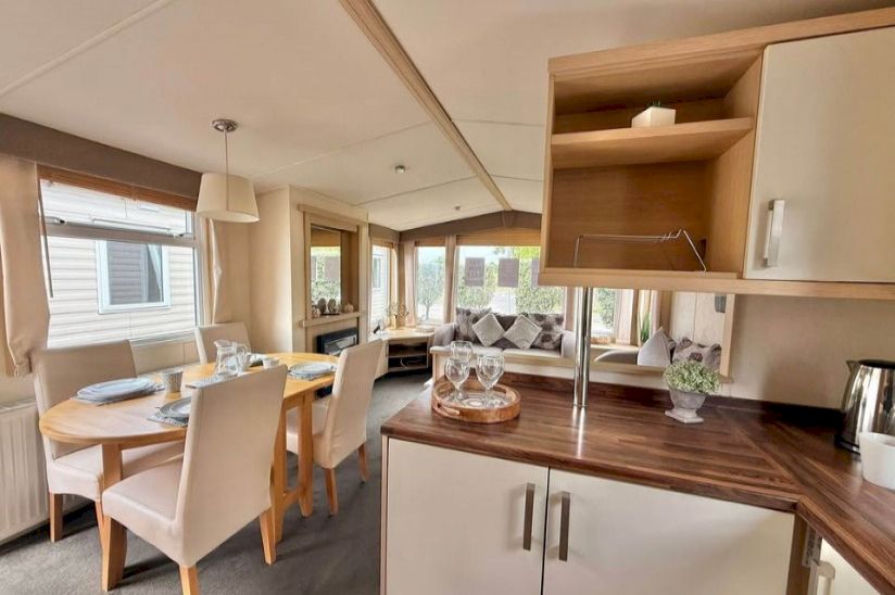 Three Bed Swift Moselle (38x12) 2010 Three Bed Swift Moselle (38x12) 2010