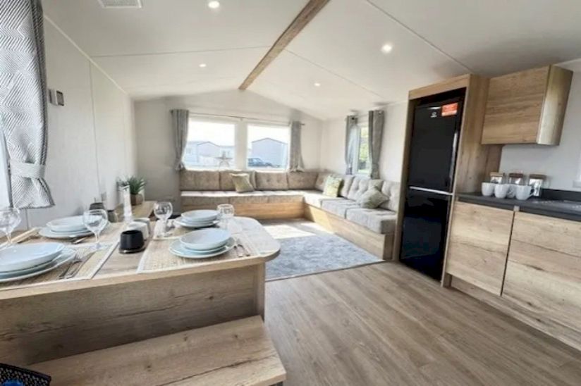Two Bed Willerby Midhurst (35x12) 2024 Two Bed Willerby Midhurst (35x12) 2024