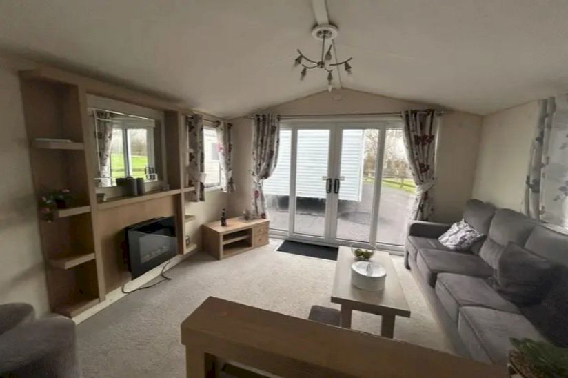 Three Bed Preowned Willerby Avonmore (38x12) 2013 Three Bed Preowned Willerby Avonmore (38x12) 2013