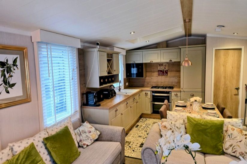 Private Sale Two Bed Swift Vendee (42x13) 2019 Private Sale Two Bed Swift Vendee (42x13) 2019