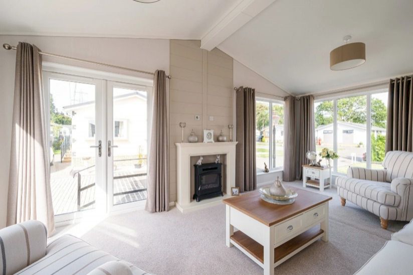 NEW Two Bed Burleigh Country Home NEW Two Bed Burleigh Country Home
