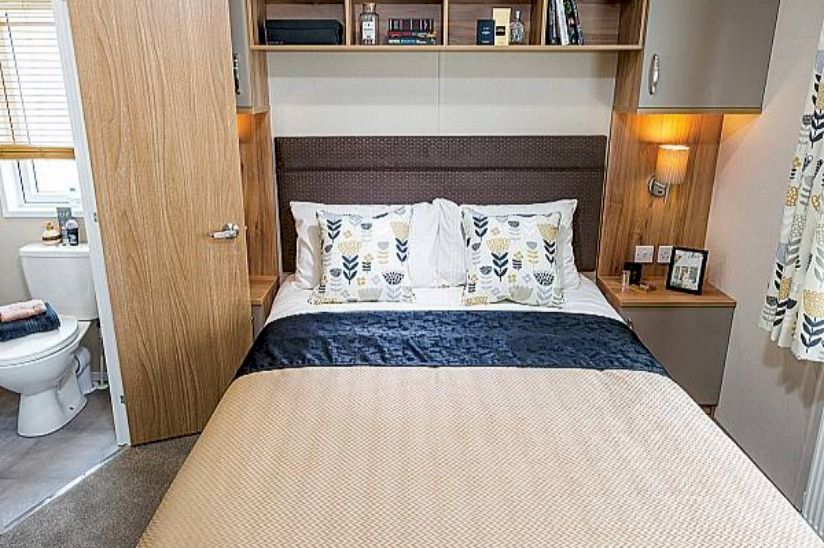 Two Bed Pemberton Regent (36x12) Two Bed Pemberton Regent (36x12)
