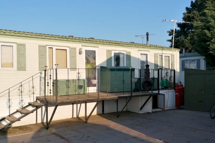 Two Bed Willerby Salisbury (35x12) Two Bed Willerby Salisbury (35x12)