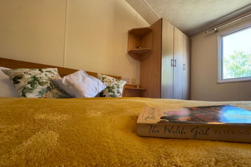 Two Bed Willerby Allure (35x12) 2012 Two Bed Willerby Allure (35x12) 2012