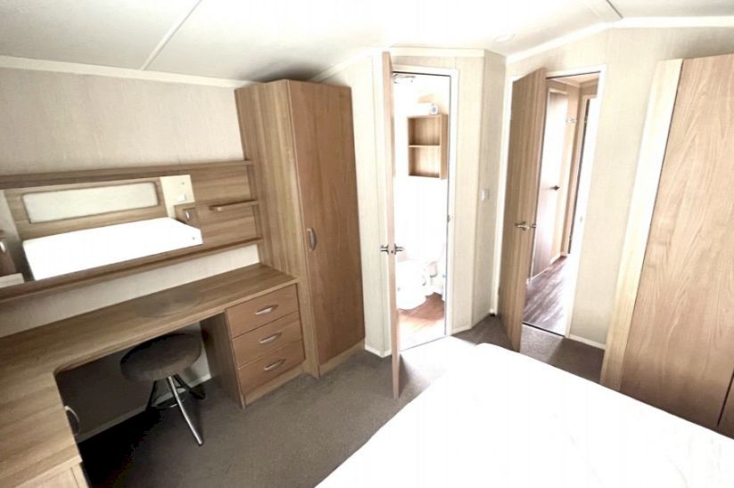 Two Bed Swift Bordeaux (38x12) 2013 Two Bed Swift Bordeaux (38x12) 2013
