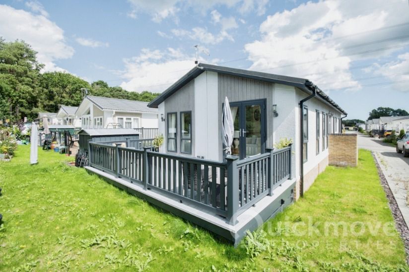 Two Bed Preowned Omar Newmarket (45x20) Two Bed Preowned Omar Newmarket (45x20)