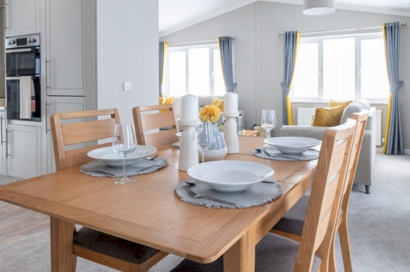 Two Bed Omar Newmarket (40x12) 2024 Two Bed Omar Newmarket (40x12) 2024