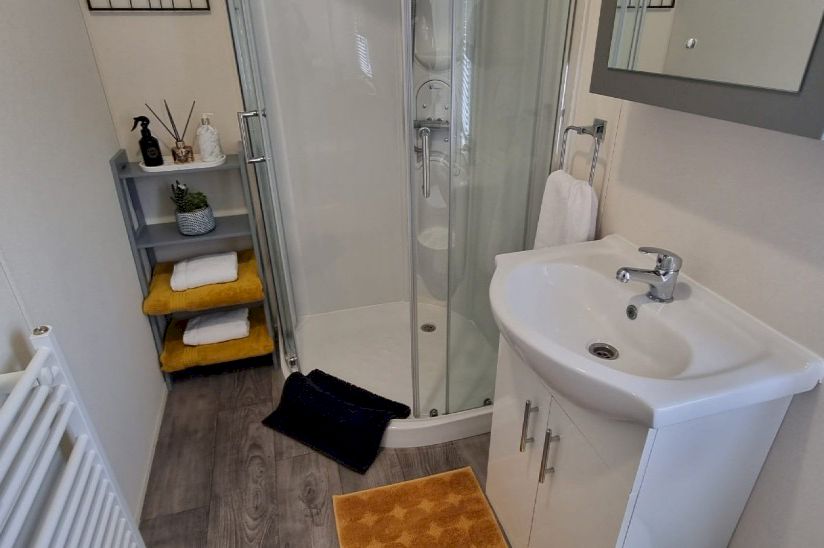 Two Bed Private Sale Delta Langford (40x13) 2019 Two Bed Private Sale Delta Langford (40x13) 2019