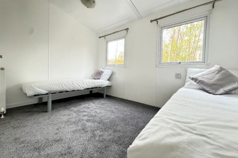 Three Bed Delta Magnus (39x12) 2013 Three Bed Delta Magnus (39x12) 2013