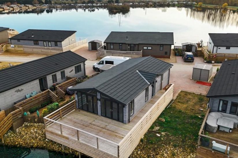 Two Bed Park Realty Radcliffe (40x20) Two Bed Park Realty Radcliffe (40x20)
