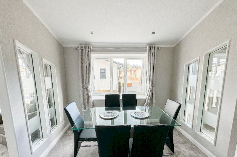 Two Bed Stately Albion Kensington (50x20) Two Bed Stately Albion Kensington (50x20)