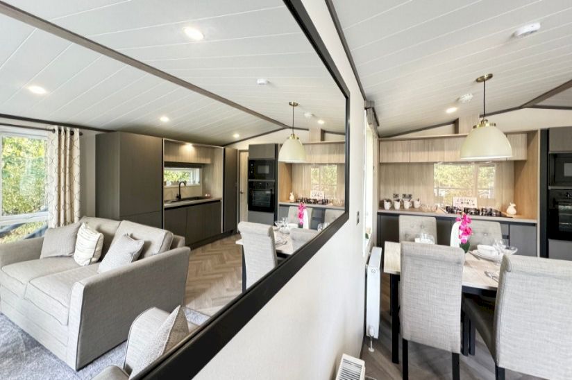 Two Bed Victory Lakewood (42x14) 2023 Two Bed Victory Lakewood (42x14) 2023