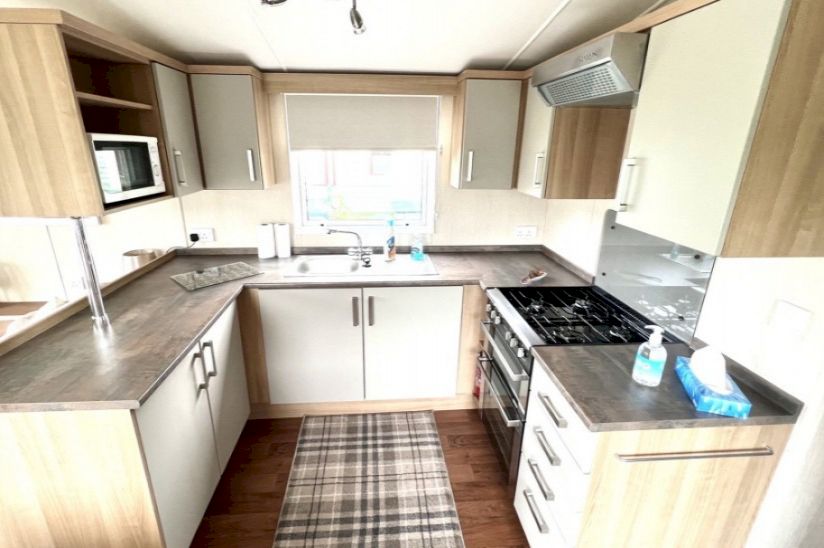 Two Bed Swift Bordeaux (38x12) 2013 Two Bed Swift Bordeaux (38x12) 2013
