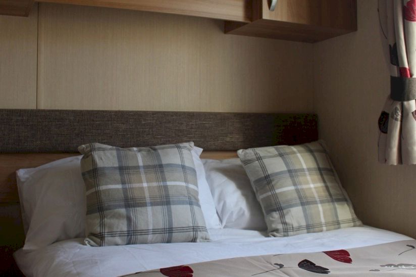 Two Bed Swift Bordeaux Exclusive (38x12) 2020 Two Bed Swift Bordeaux Exclusive (38x12) 2020