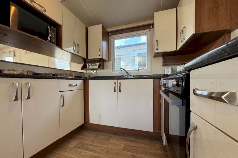 Two Bed Willerby Ninfield (35x12) 2012 Two Bed Willerby Ninfield (35x12) 2012