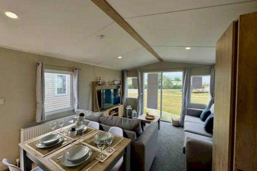 Two Bed Victory Silverwood (35x12) 2024 Two Bed Victory Silverwood (35x12) 2024