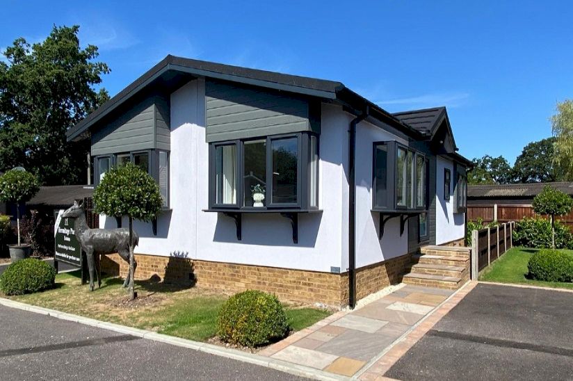 Two Bed Tingdene Lamport (36x20) Two Bed Tingdene Lamport (36x20)
