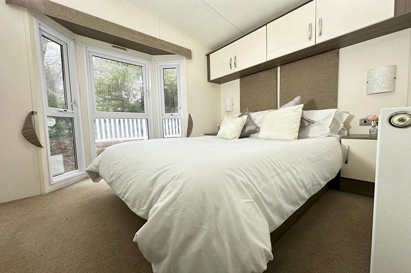 Two Bed Delta Superior (40x13) 2014 Two Bed Delta Superior (40x13) 2014