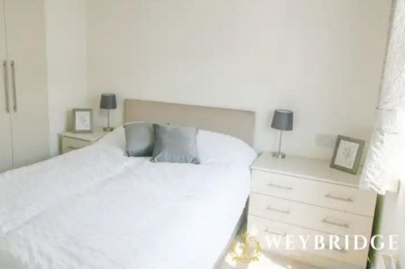 Two Bed Stately Albion Tredegar Single (40x12) Two Bed Stately Albion Tredegar Single (40x12)