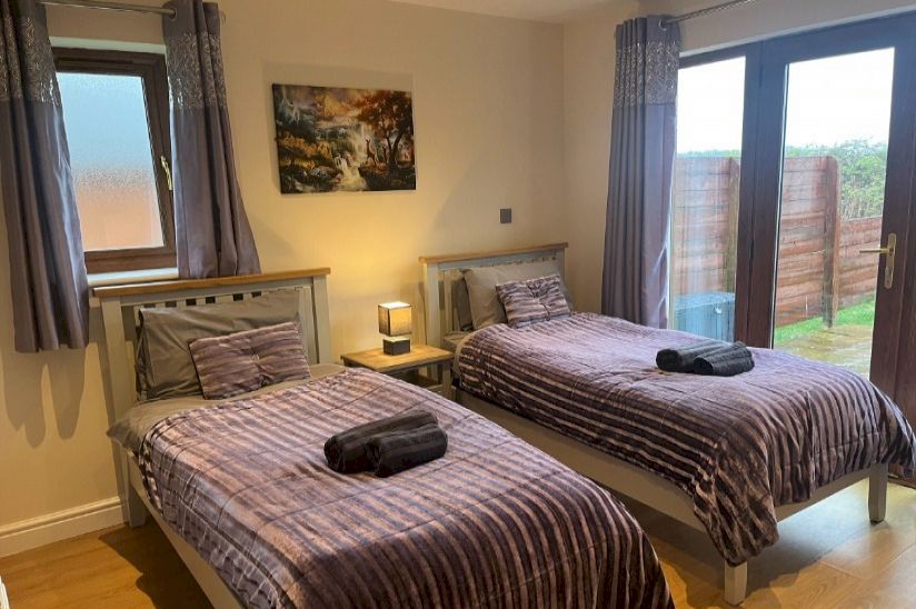 Two Bed Lodge Two Bed Lodge