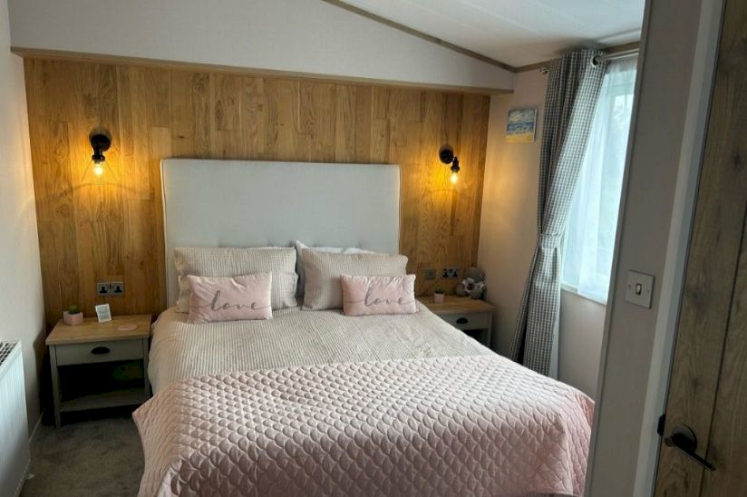 Two Bed Atlas Debonair (40x20) Two Bed Atlas Debonair (40x20)