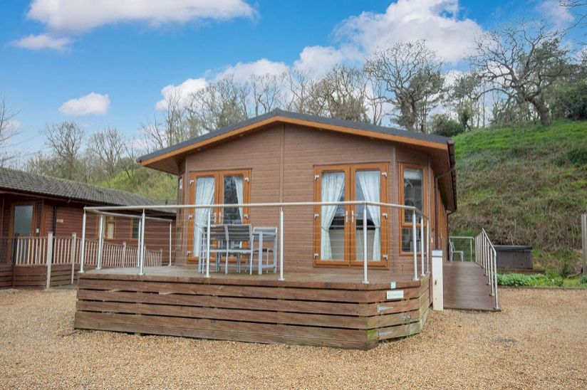 Three Bed Geldeston Holiday Lodge Three Bed Geldeston Holiday Lodge
