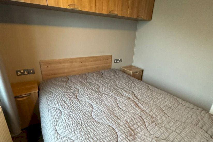 Two Bed Walker Brothers Centurian (40x14) Two Bed Walker Brothers Centurian (40x14)