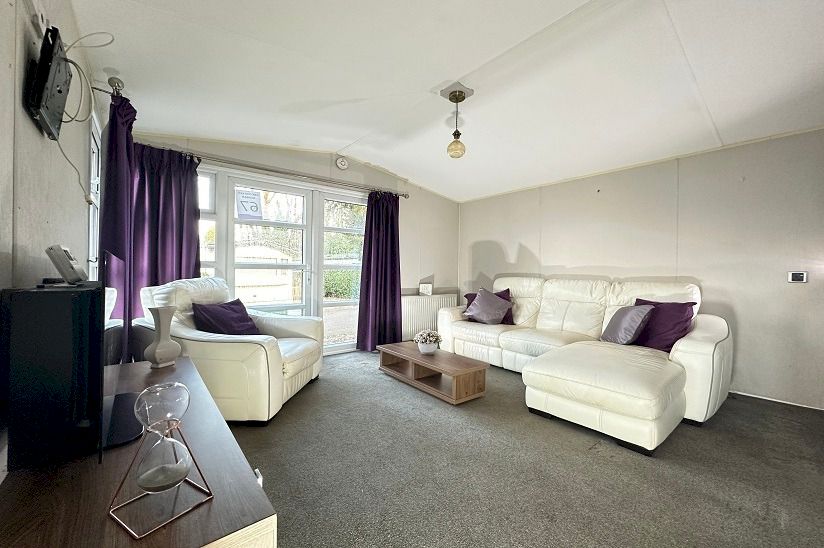 Two Bed Willerby Skyline (39x13) 2014 Two Bed Willerby Skyline (39x13) 2014