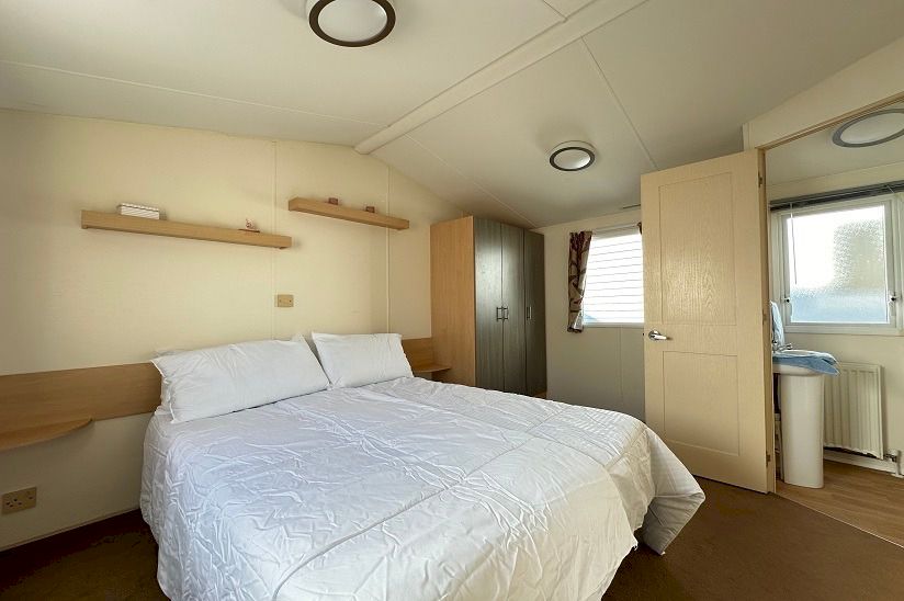 Two Bed Willerby Caledonia (35x12) 2015 Two Bed Willerby Caledonia (35x12) 2015