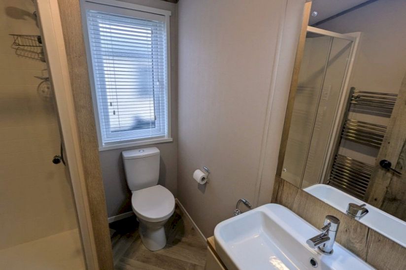 Two Bed Atlas Debonair (40x20) Two Bed Atlas Debonair (40x20)